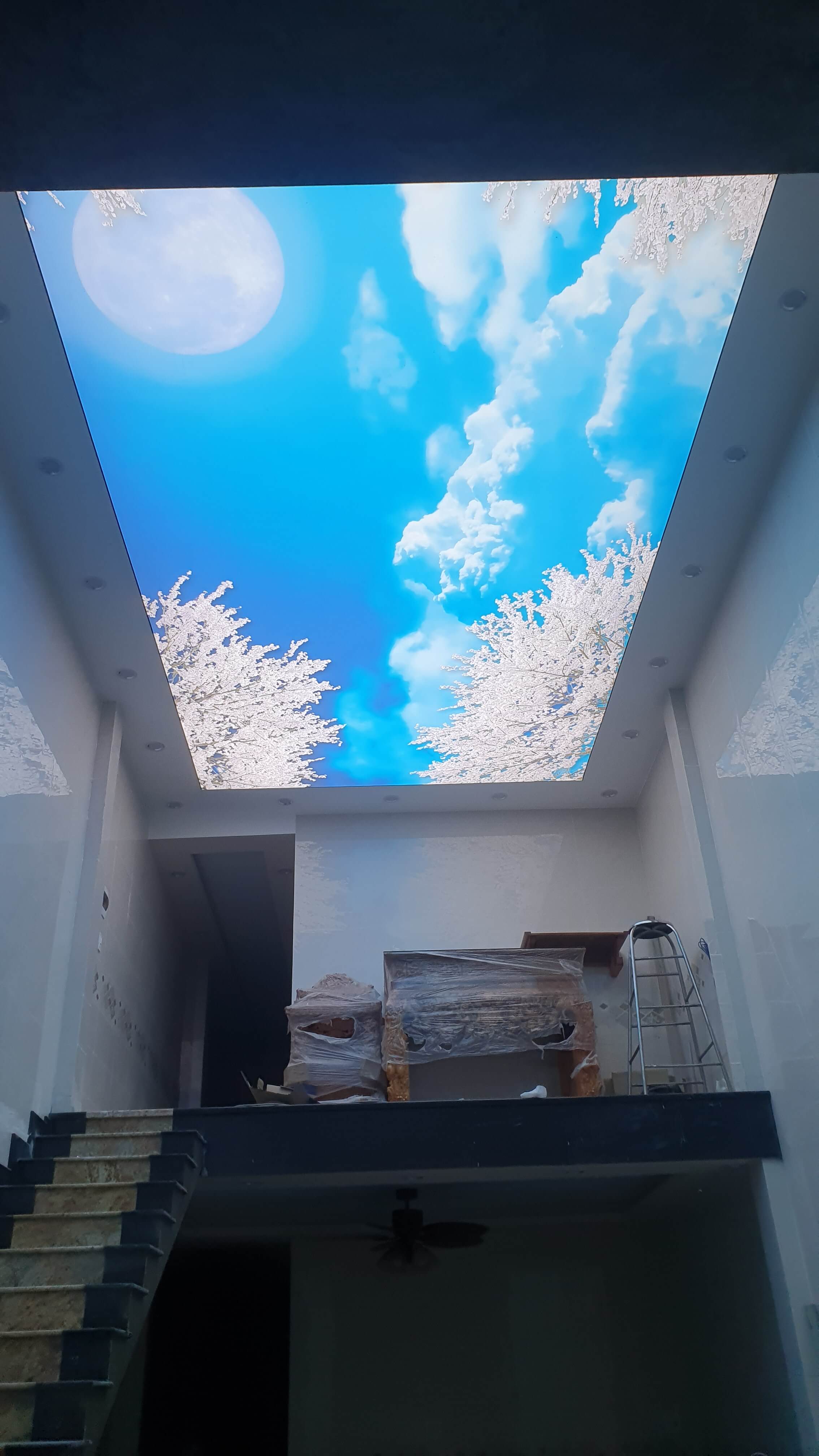 Đèn Trần Xuyên Sáng – Sự Kết Hợp Hoàn Hảo Giữa Thẩm Mỹ và Chức Năng