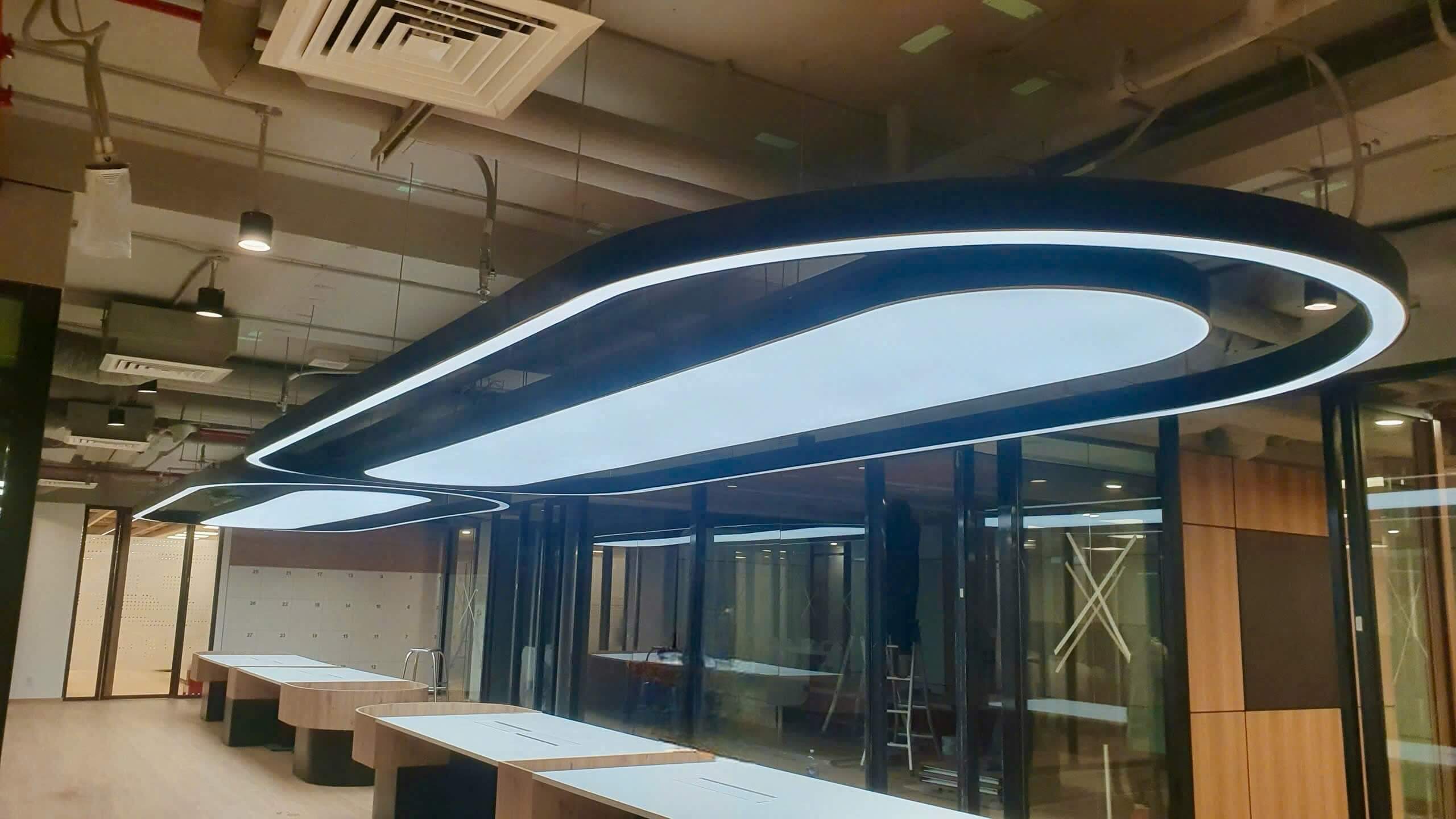 ảnh sản phẩm Đèn nhôm treo ty – Sự Kết Hợp Hoàn Hảo Giữa Thẩm Mỹ và Chức Năng